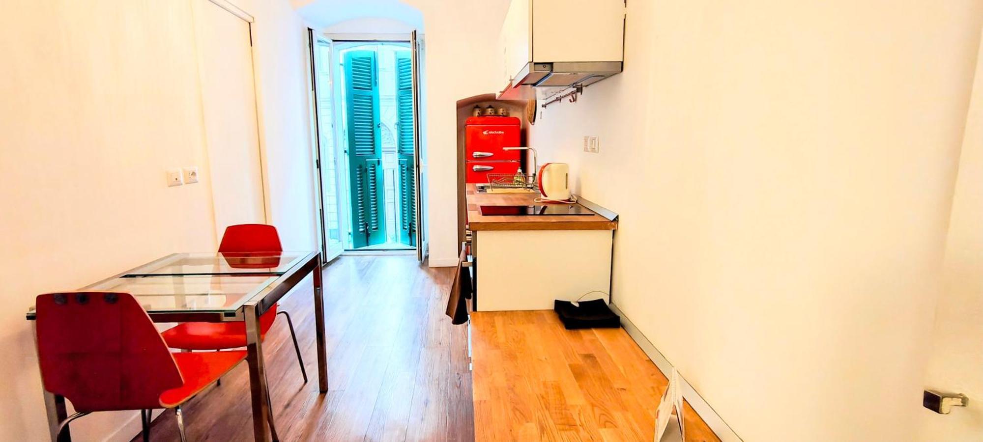 Central Suite Apartment Bari Ngoại thất bức ảnh