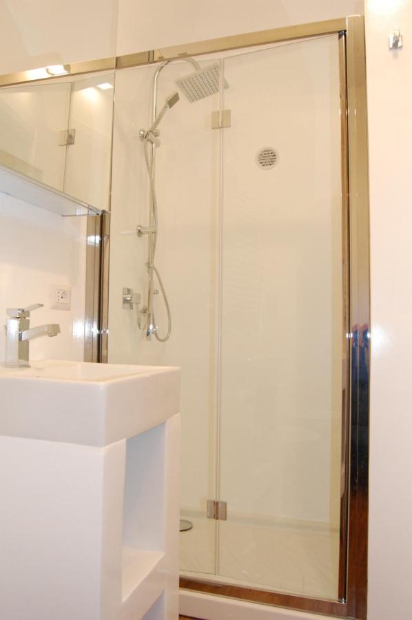 Central Suite Apartment Bari Ngoại thất bức ảnh